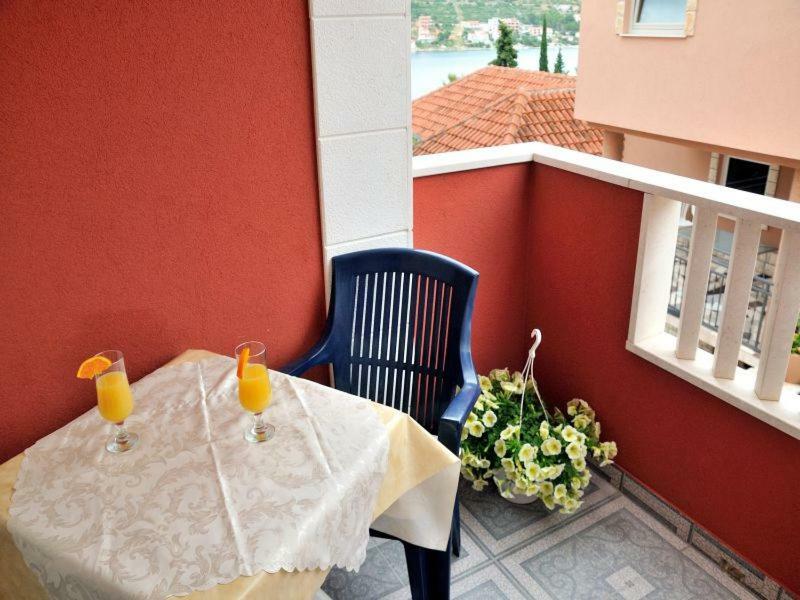 Apartments Mira Rogoznica  Exterior photo